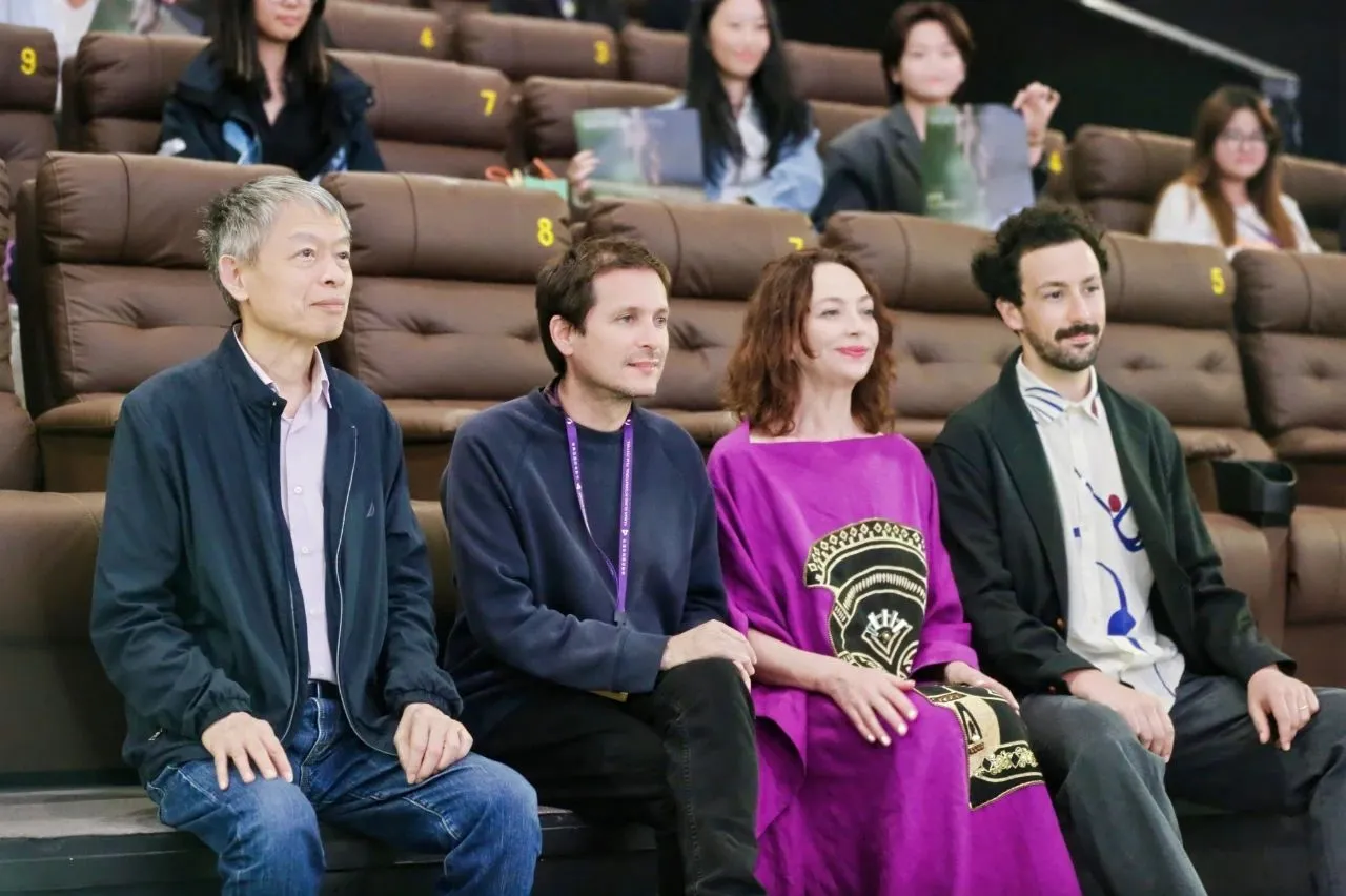 映后回顾｜谢飞导演怀念阿茹娜·瓦苏德夫女士，李梦、纳威尔惊喜现身 插图