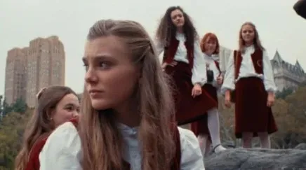 指挥的提线剧照